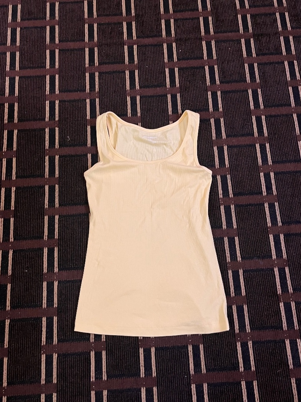 Women’s Eddie Bauer Yellow Ribbed Tank Top Shirt Medium Summer Hiking Tshirt 622